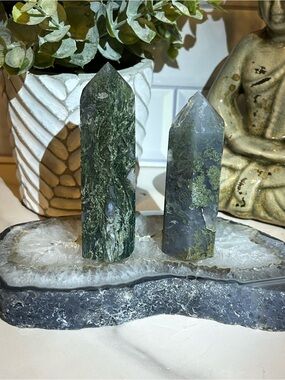 Moss Agate Tower Set (2)